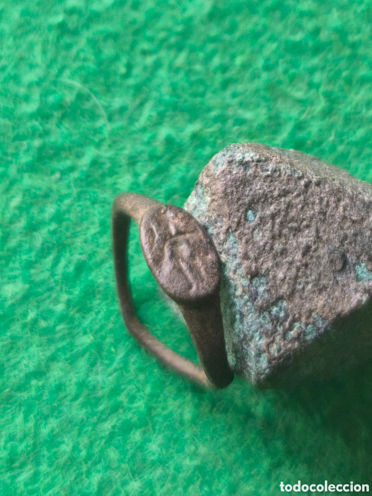 Joyeria: Anillo peque&ntilde;o antiguo a identificar - Foto 3
