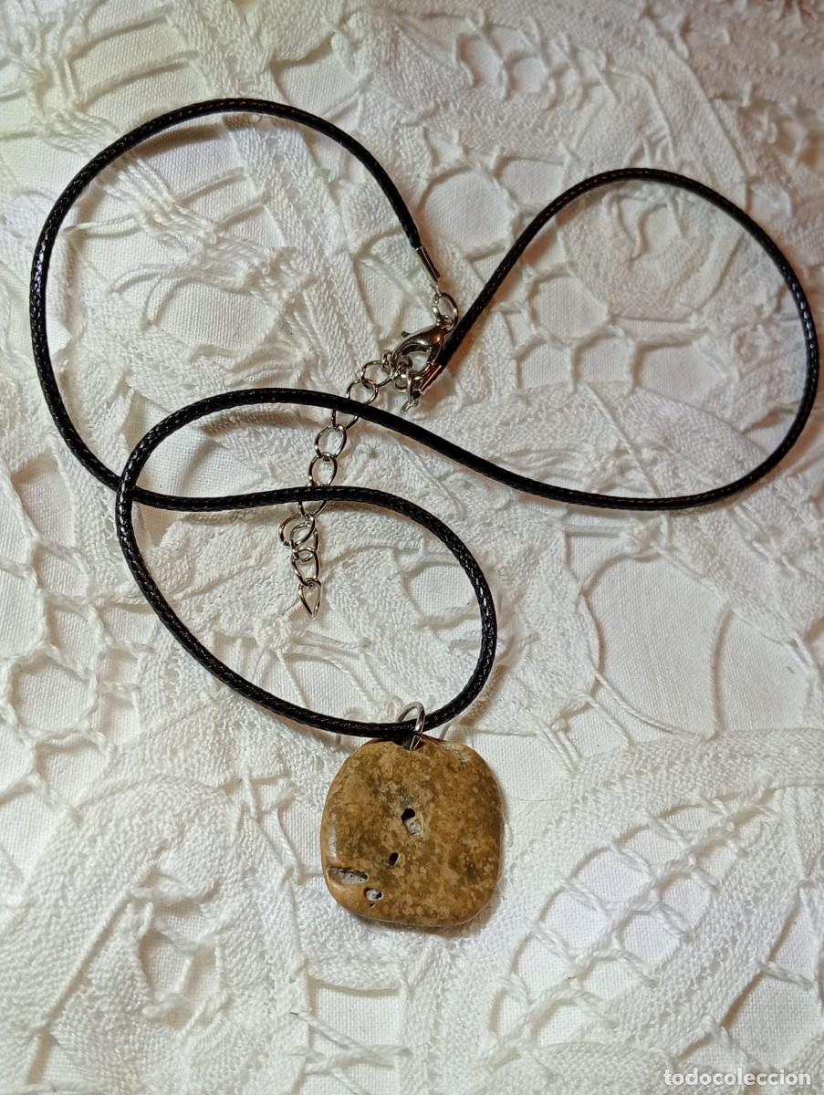 Joyeria: COLGANTE DE SERPENTINA &rdquo;BRUJA&rdquo; EN BRUTO (SIN USAR) - Foto 2