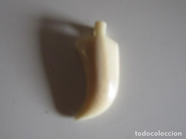 Joyeria: PRECIOSO COLGANTE DE MARFIL REPRESENTANDO COLMILLO SIN ENGARCE