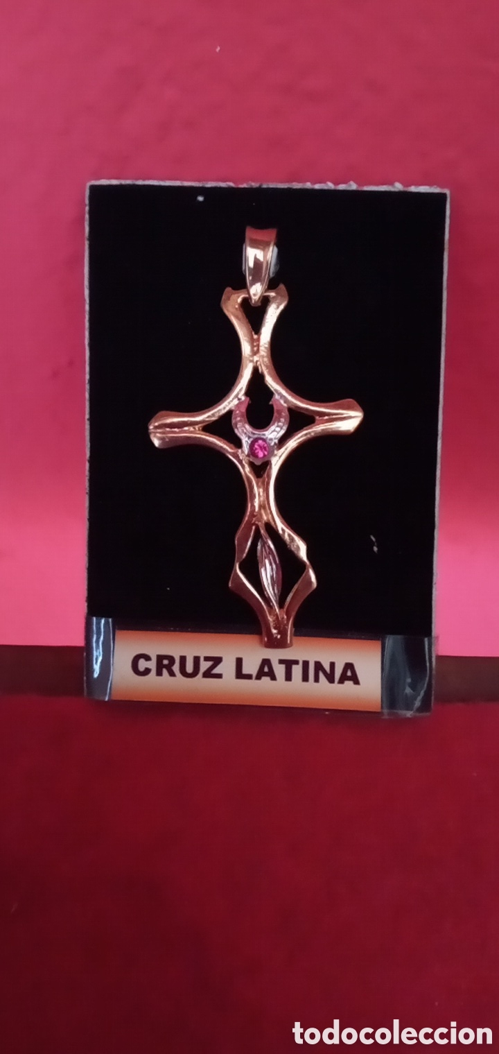 Joyeria: BONITA CRUZ LATINA BA&Ntilde;O DE ORO