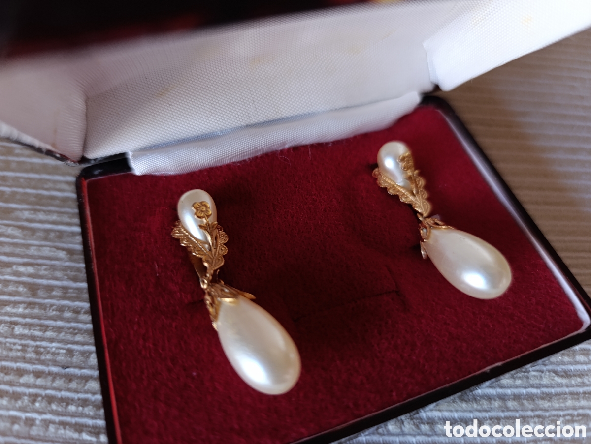 Gioielleria: Pendientes dorados y perlas forma de l&aacute;grima - vintage -