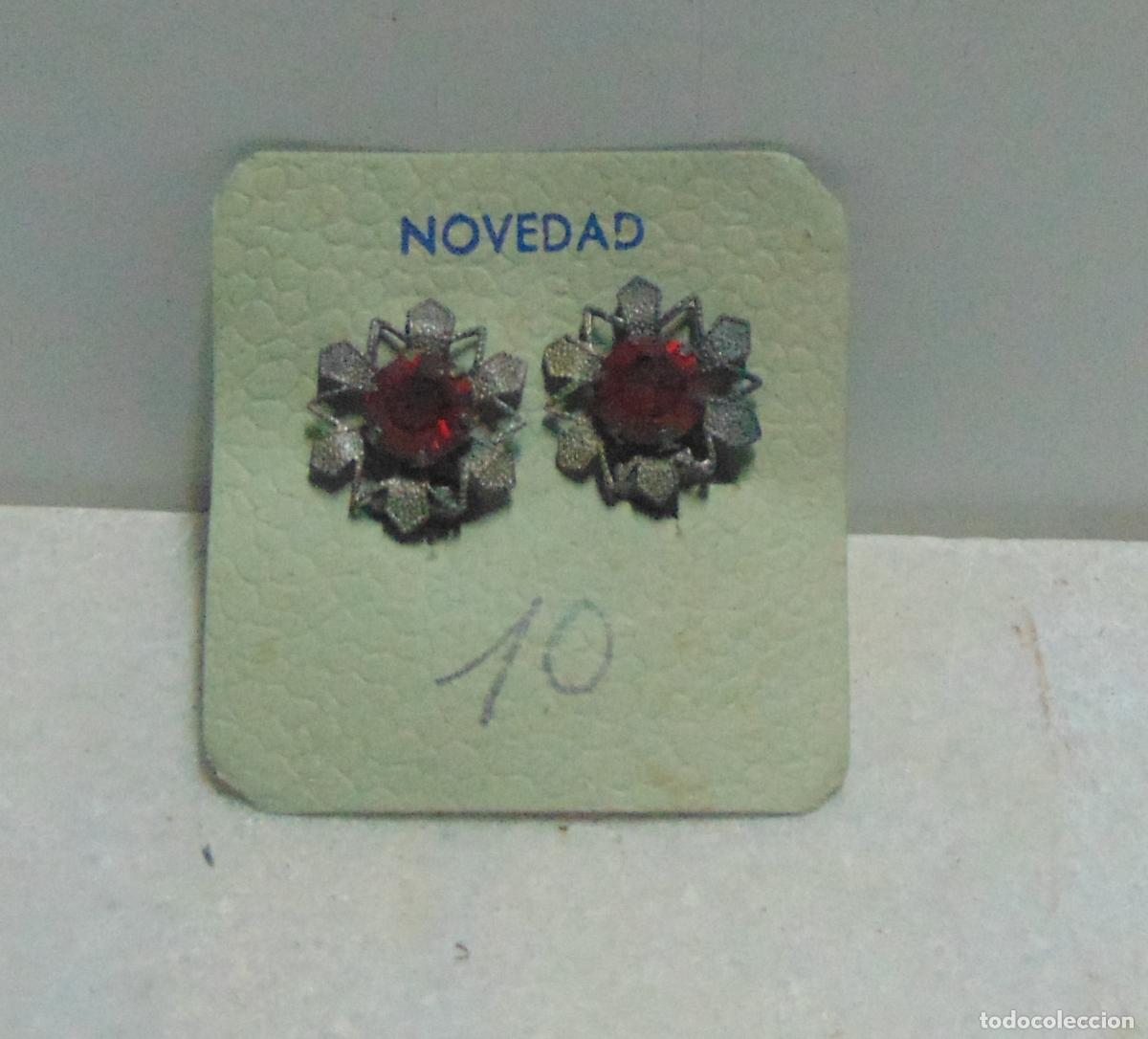 Joyeria: PEQUE&Ntilde;OS PENDIENTES DE ANTIGUA JOYERIA, TEMA RELIGIOSO