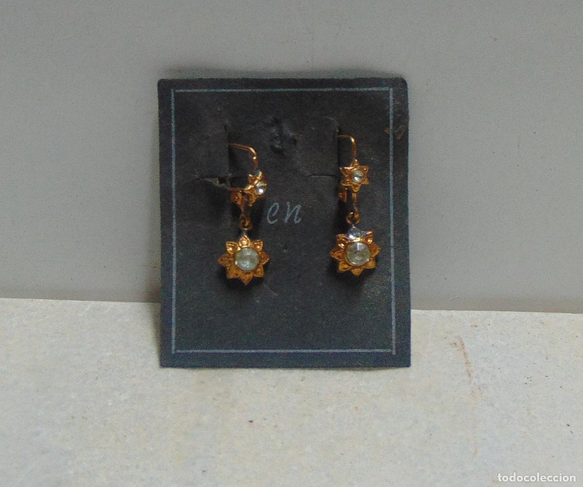 Joyeria: PEQUE&Ntilde;OS PENDIENTES DE ANTIGUA JOYERIA, TEMA RELIGIOSO