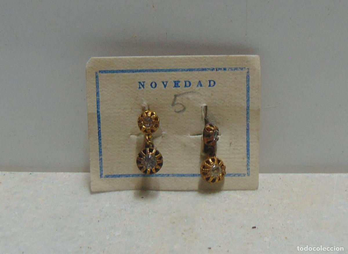 Joyeria: PEQUE&Ntilde;OS PENDIENTES DE ANTIGUA JOYERIA, TEMA RELIGIOSO