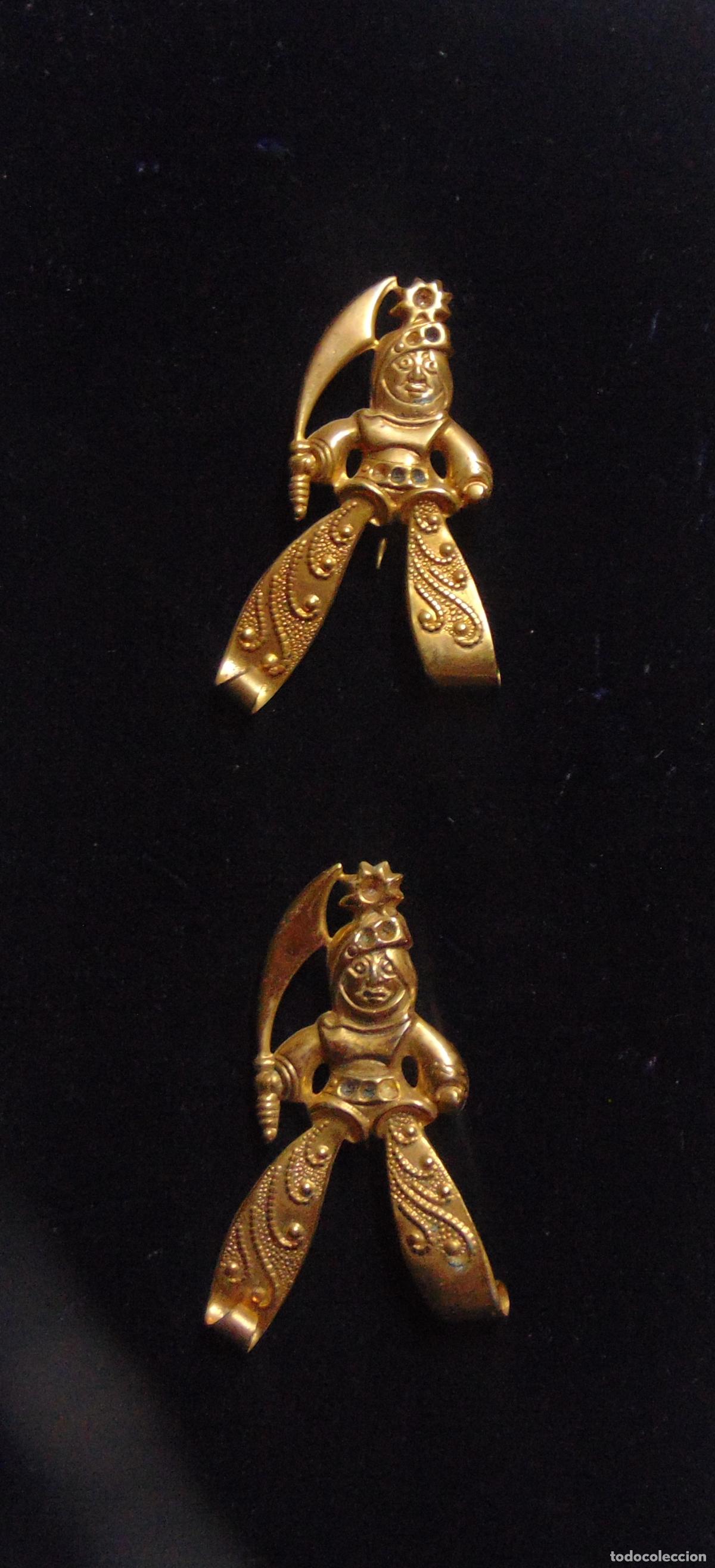Joyeria: LOTE ANTIGUOS BROCHES METALICOS PERSONAJE CON CINITARRA, 5,3CM