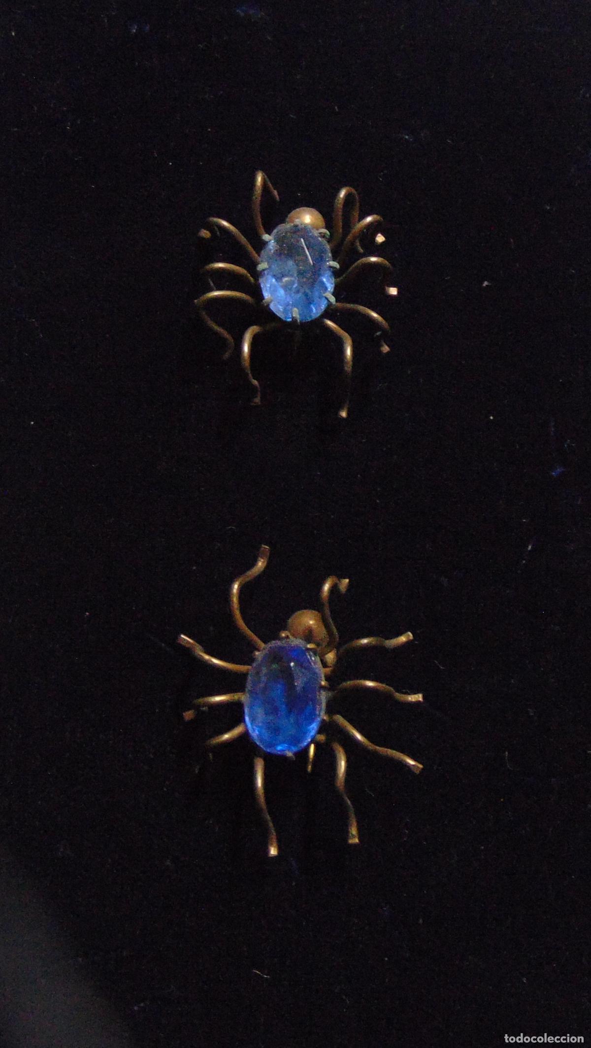 Joyeria: LOTE ANTIGUOS BROCHES EN FORMA DE ARA&Ntilde;A CON PIEDRA AZUL, 3,2CM