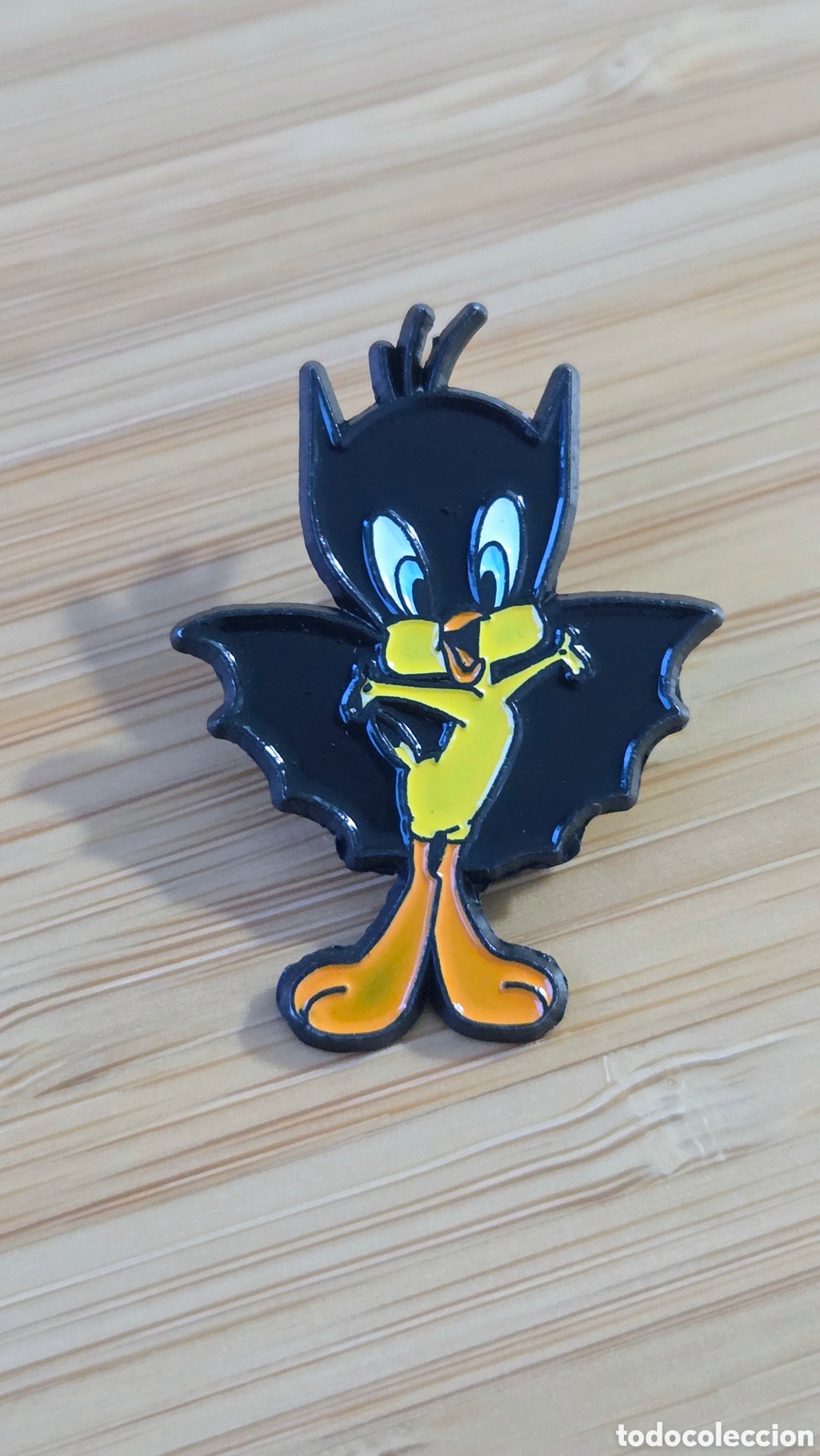 Joyeria: Pin Piol&iacute;n Batman. Looney Tunes.