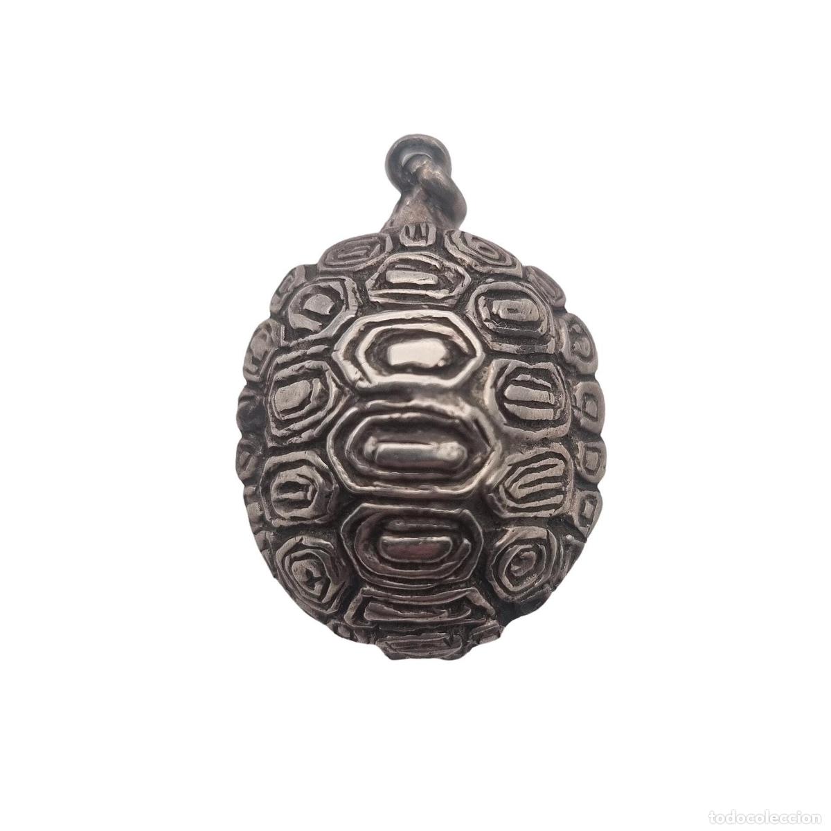 Joyeria: Colgante vintage de plata con tortuga articulada, Espa&ntilde;a, a&ntilde;os 1970-80