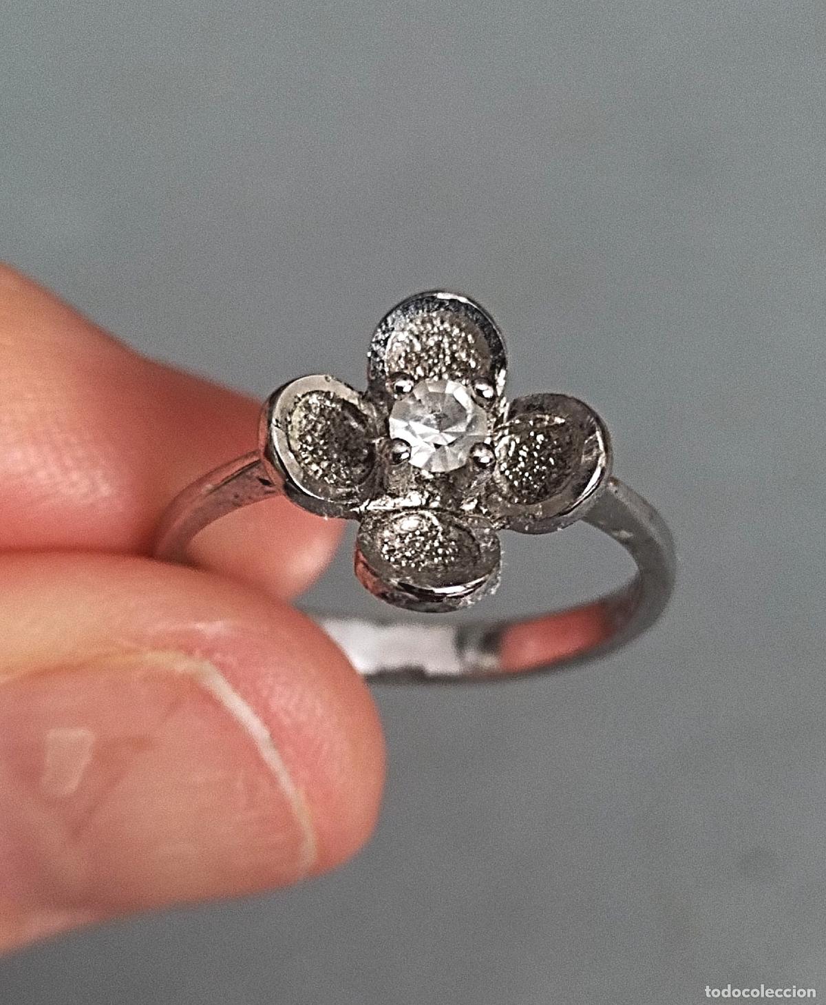 Joyeria: Anillo plata de ley contrastada, flor. - Foto 1