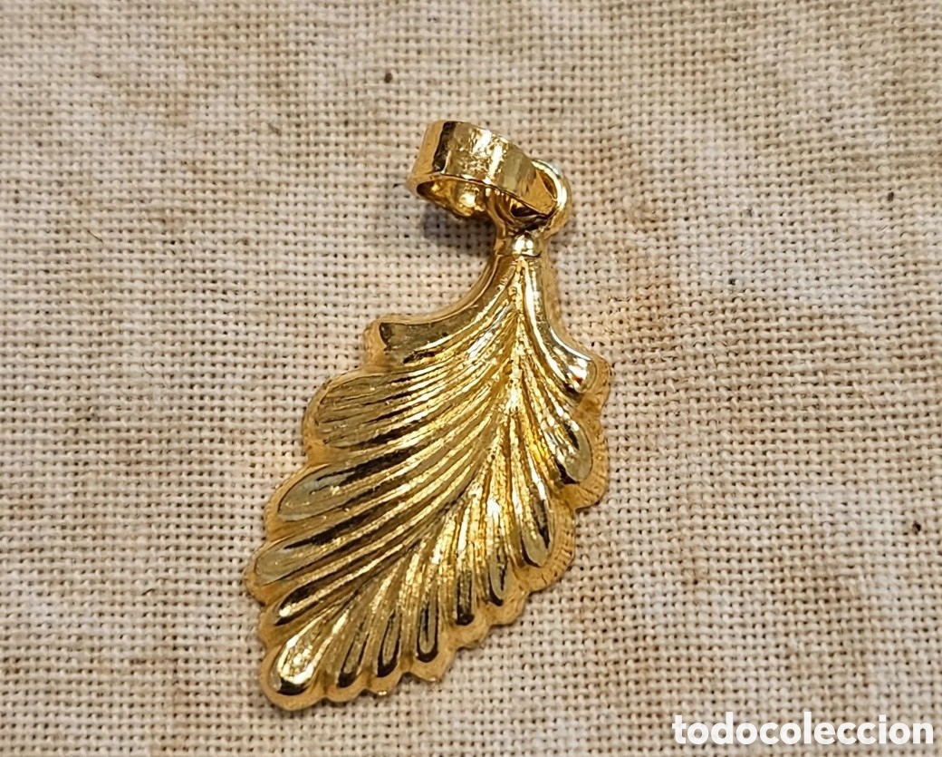 Joyeria: Colgante hoja dorada - Foto 1