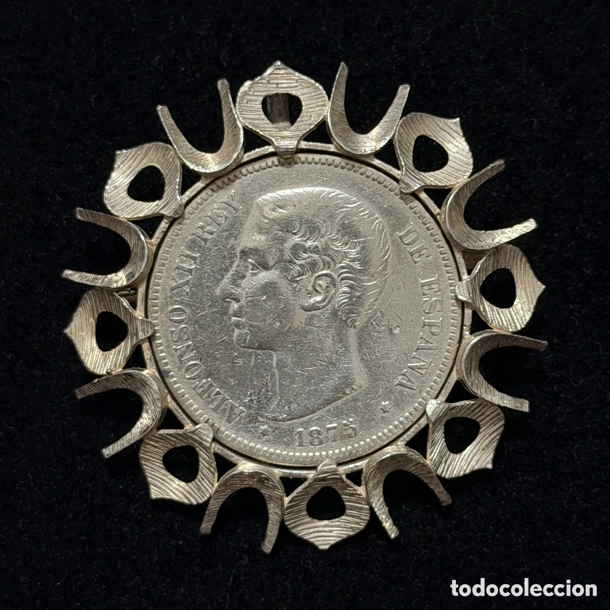 Joyeria: Broche colgante 5 pesetas plata 1875 Alfonso XII