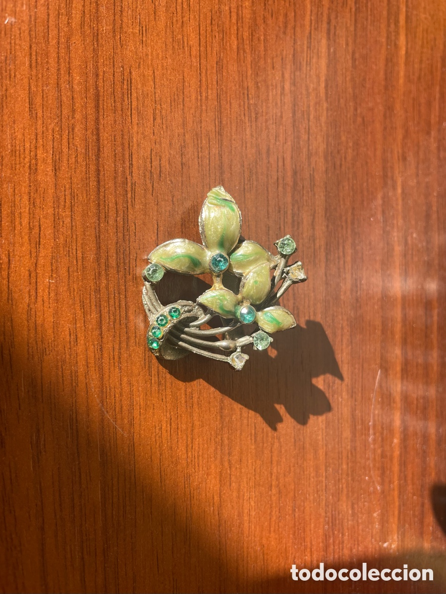 Joyeria: broche vintage de bisuter&iacute;a flor con cristales