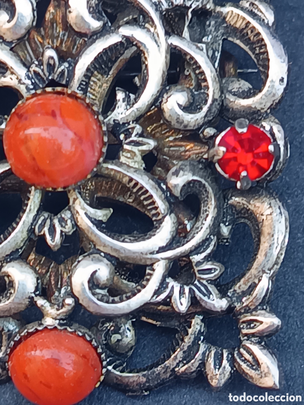 Joyeria: Broche plata y coral ideal traje a Virgen o t&iacute;pico regional - Foto 3