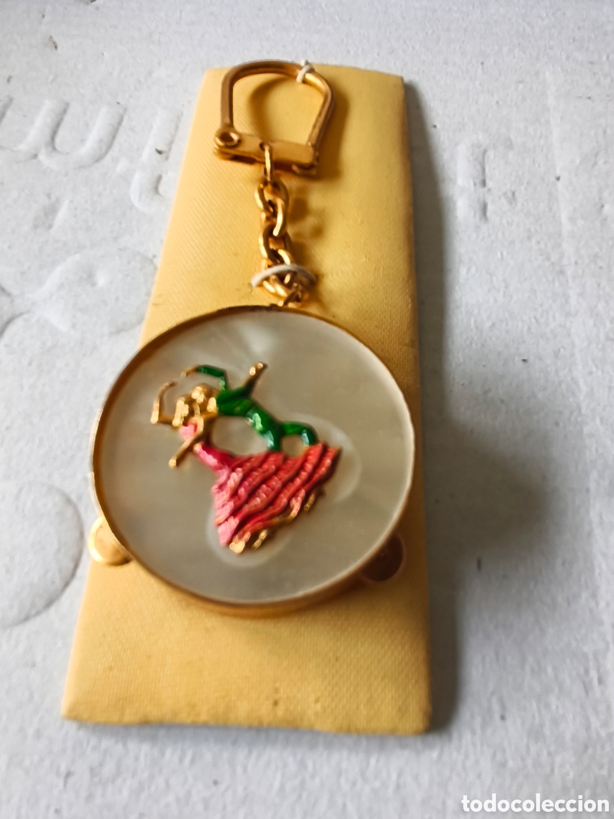 Joyeria: Llavero Vintage Souvenir de Espa&ntilde;a - Bailaora Flamenca en N&aacute;car (A&ntilde;os 70/80)