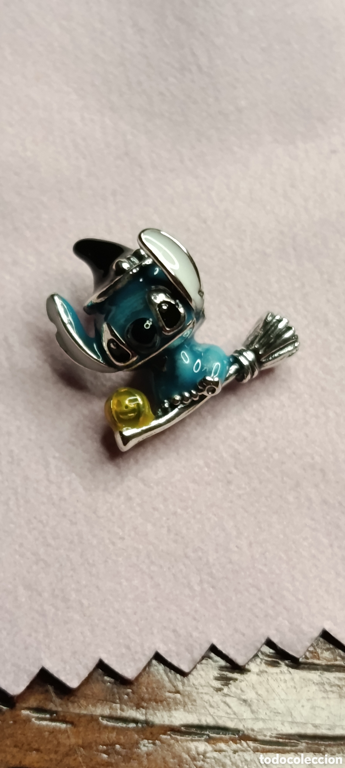 Joyeria: Abalorio o charm de estilo Pandora