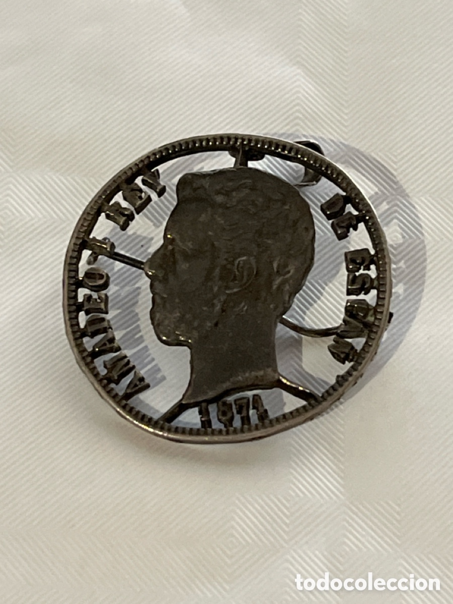 Jewelry: Broche artesanal vintage , moneda 5 pesetas calada a mano. S. XIX