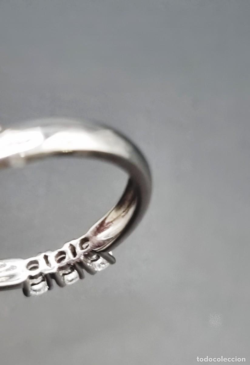 Joyeria: Anillo de oro blanco con tres diamantes - Foto 6