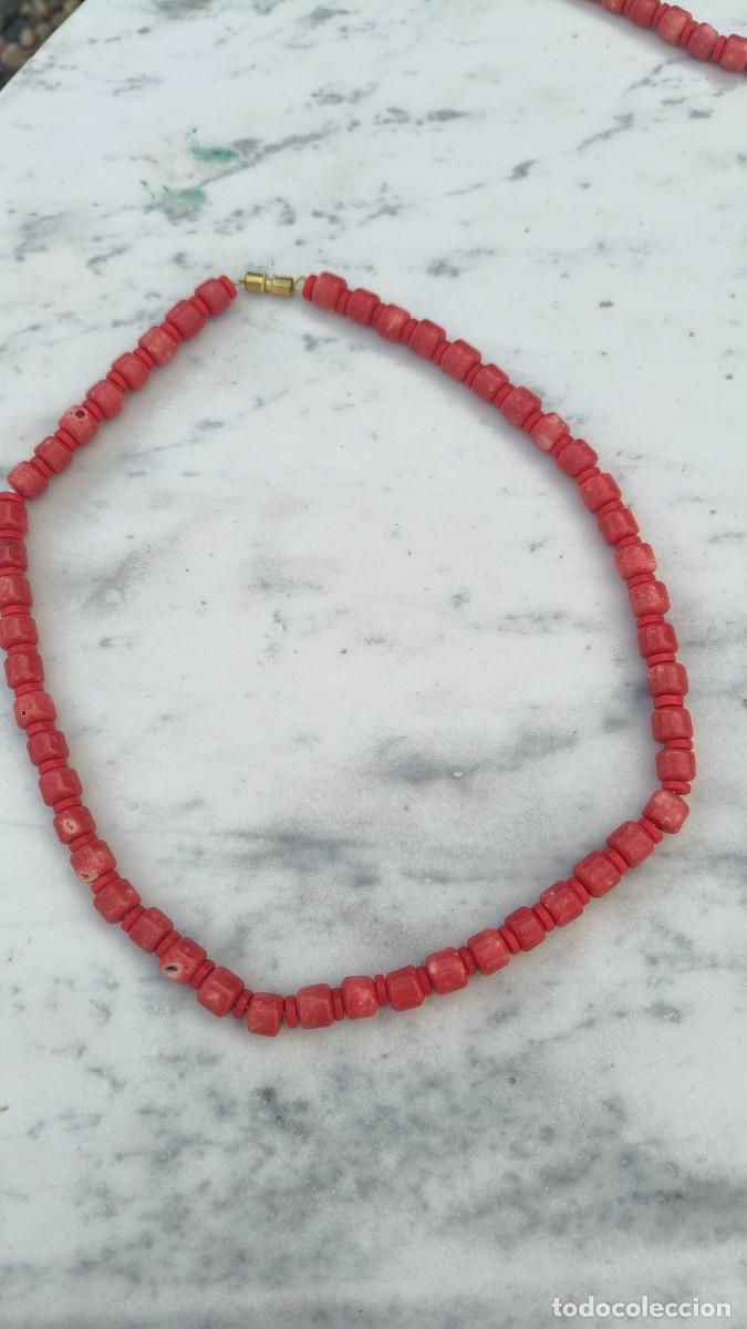 Joyeria: Collier ancien corail bambou
