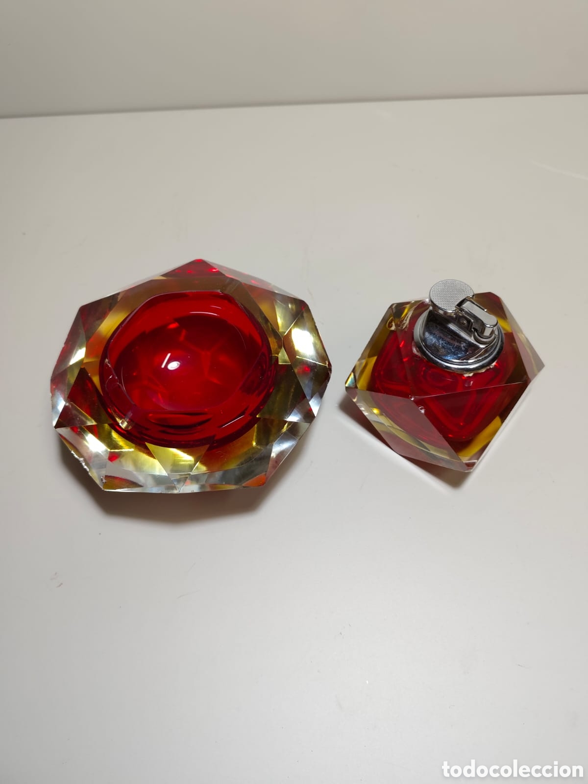 Joyeria: Juego de cenicero y encendedor cristal facetado de murano Sommerso. Flavio Poli.