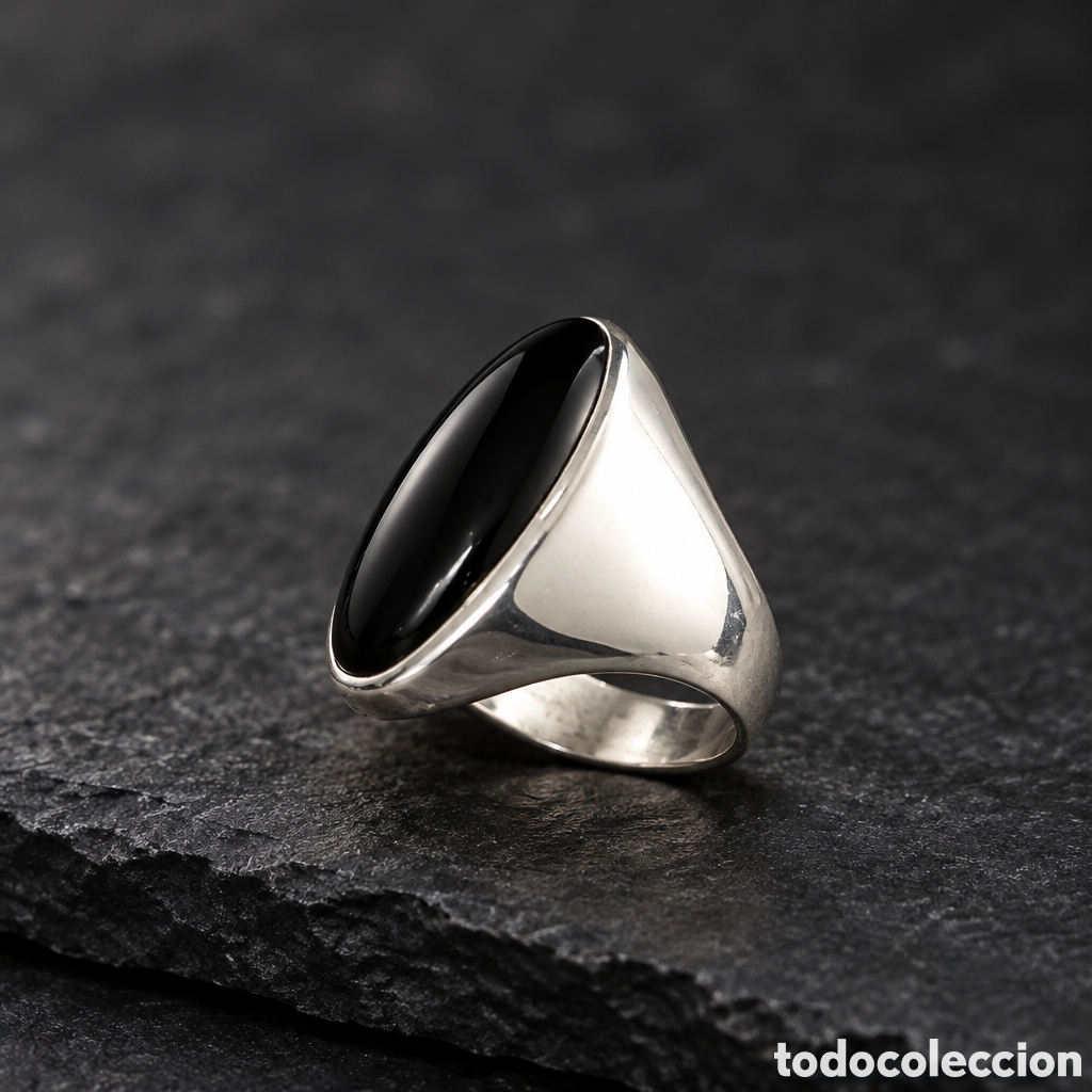 Joaillerie: Anillo, sello de plata de ley 925 con una piedra de &oacute;nix negro en talla cabuj&oacute;n ovalada