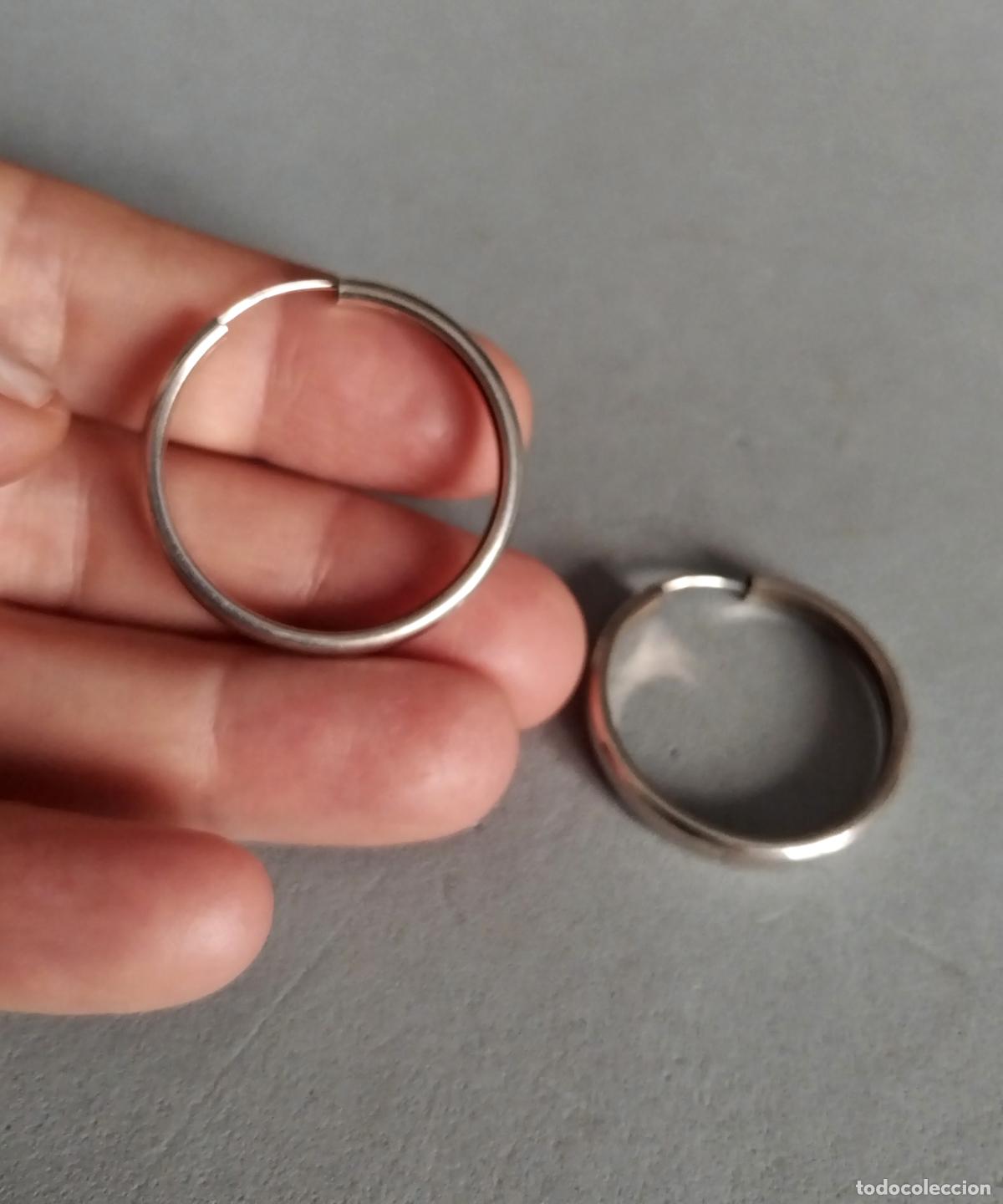 Joyeria: Pendientes de plata de ley.