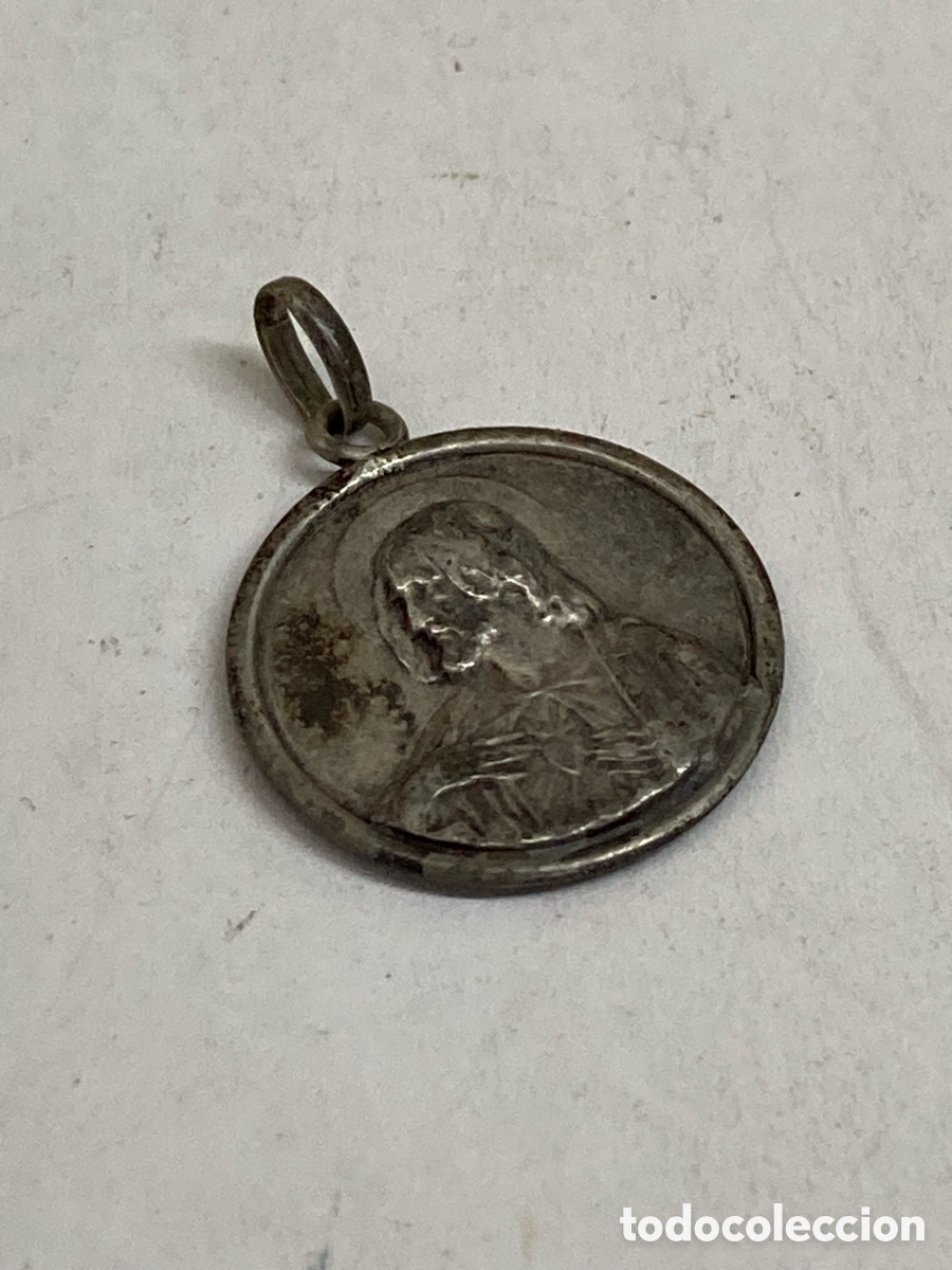 Jewelry: Medalla de plata religiosa C668