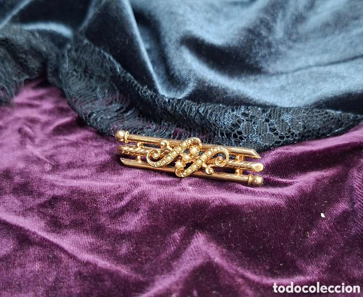 Joyeria: Broche de plata dorada del Siglo XIX - Foto 1