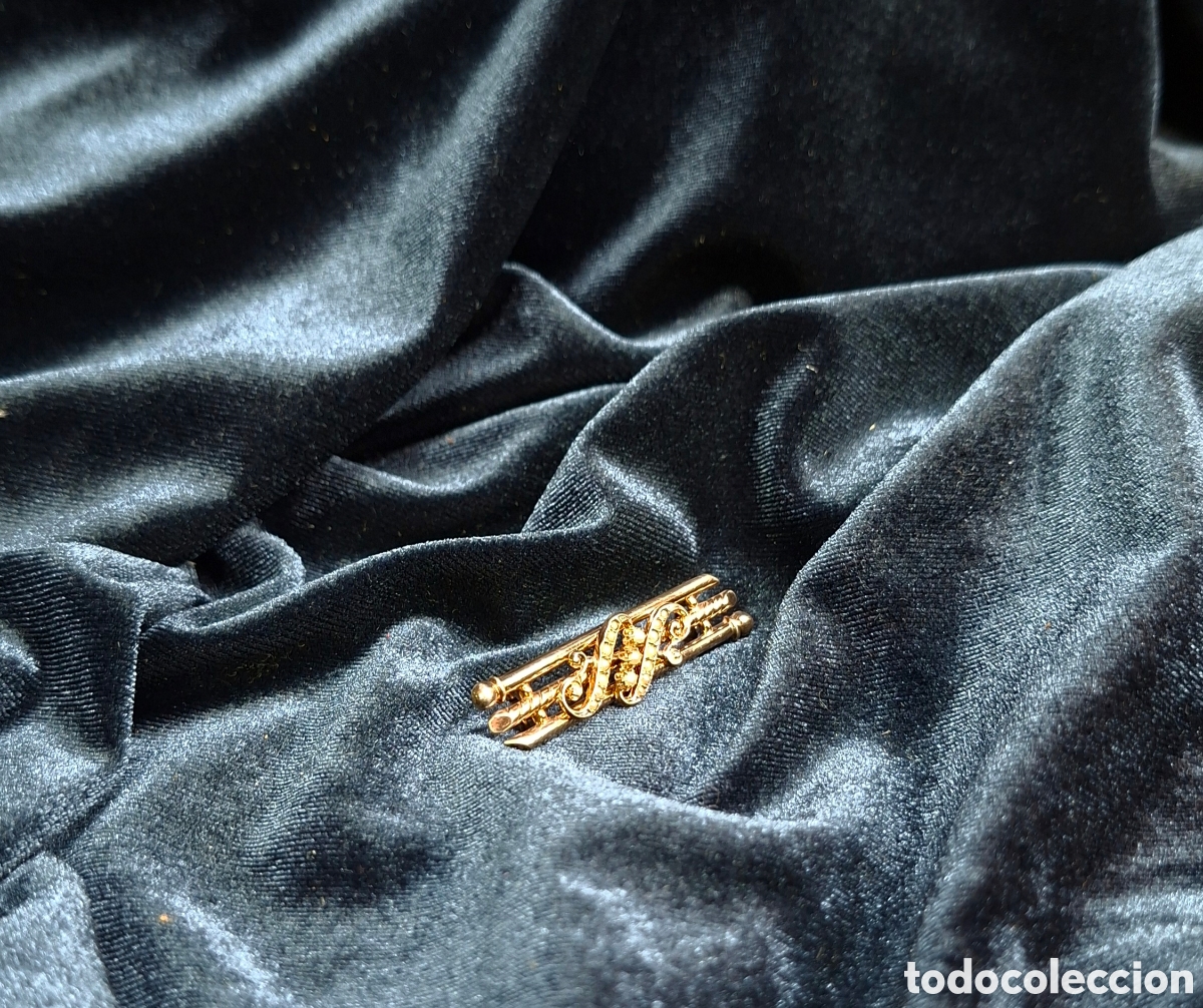 Joyeria: Broche de plata dorada del Siglo XIX - Foto 16