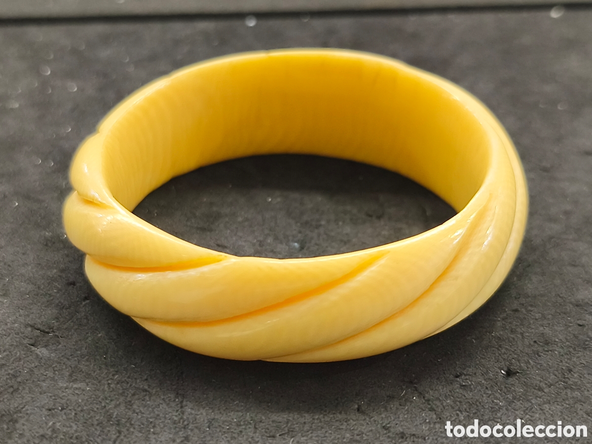 Joyeria: Bonito Brazalete marfil