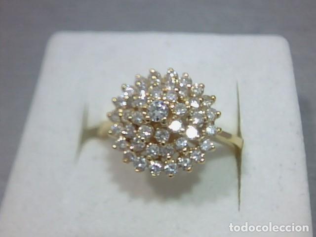 Joyeria: anillo en oro 18 kts y diamantes