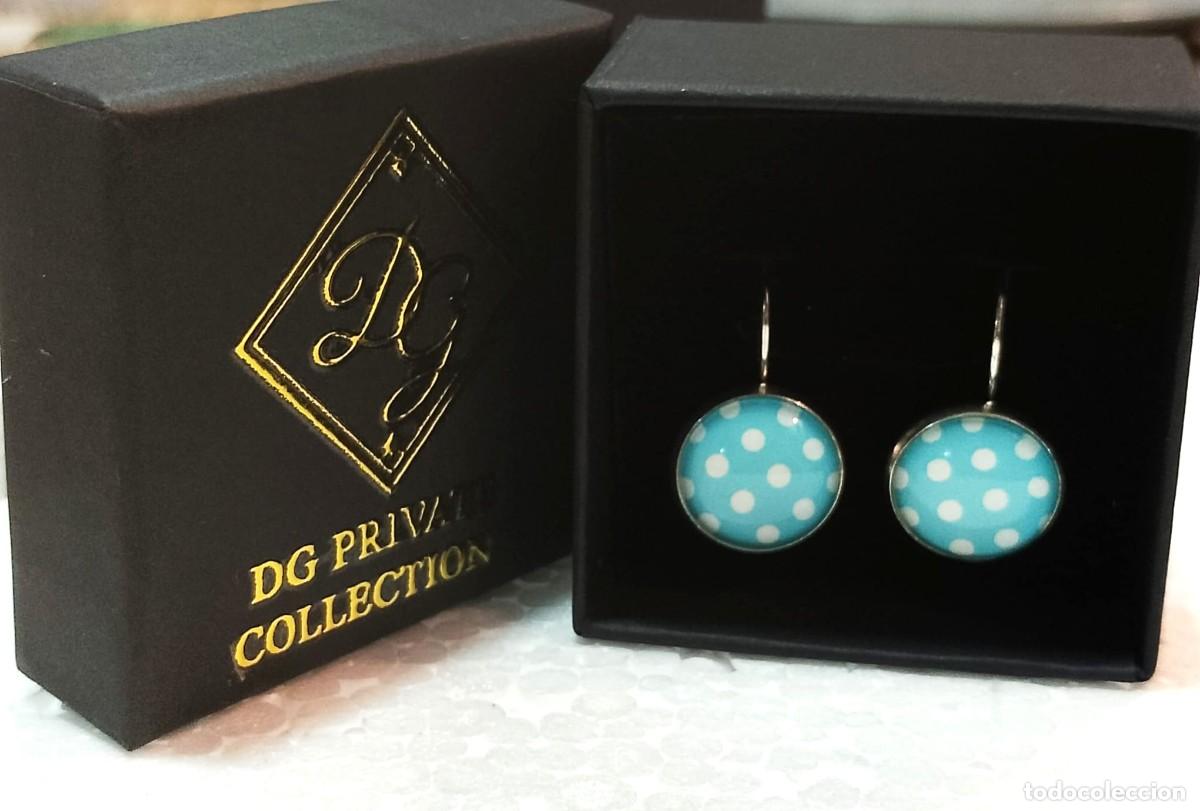 Joaillerie: PENDIENTES COLGANTES TURQUESA CON LUNARES BLANCOS &ndash; ESTILO RETRO &ndash; CON CAJA