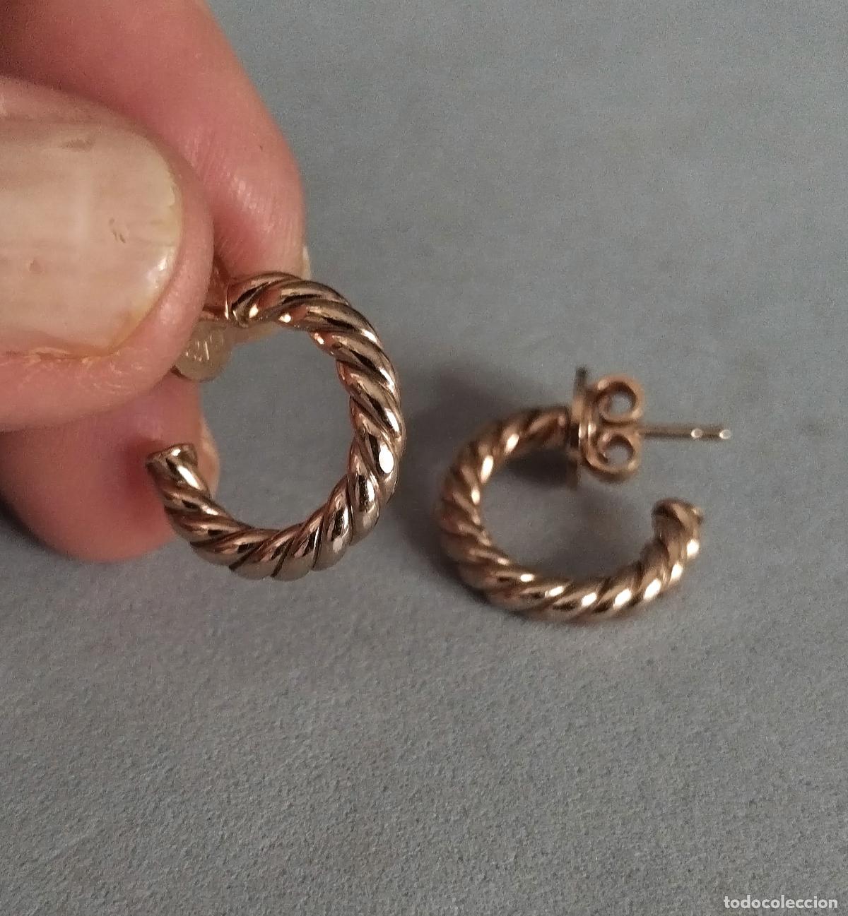 Joyeria: Pendientes de plata dorada, marca Aristocracy. - Foto 4