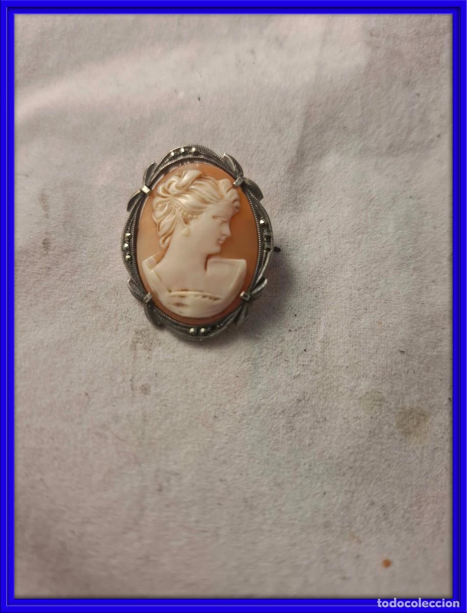 Gioielleria: ANTIGUO CAMAFEO, COLGANTE O BROCHE ENMARCADO EN PLATA CON BRILLANTITOS