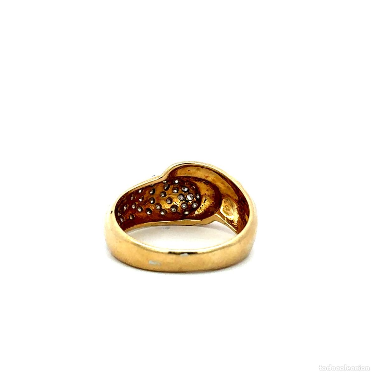 Joyeria: Anillo Sofisticado con Dise&ntilde;o Entrelazado y Halo de Diamantes - Foto 3