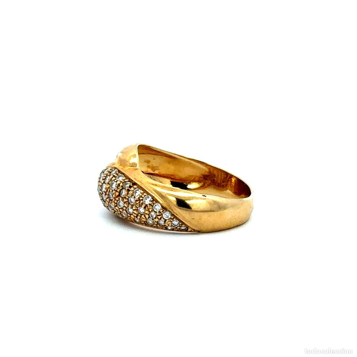 Joyeria: Anillo Sofisticado con Dise&ntilde;o Entrelazado y Halo de Diamantes - Foto 4