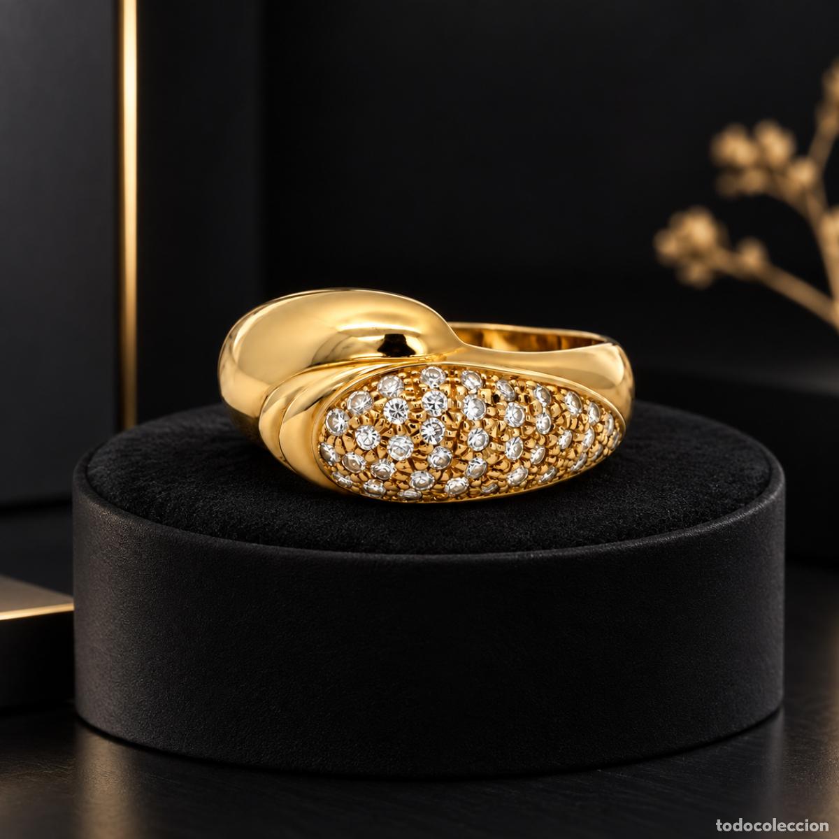 Joyeria: Anillo Sofisticado con Dise&ntilde;o Entrelazado y Halo de Diamantes - Foto 5