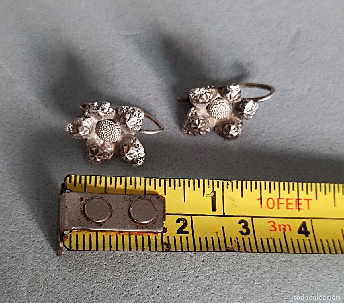 Joyeria: Pendientes de plata, forma flor. - Foto 2