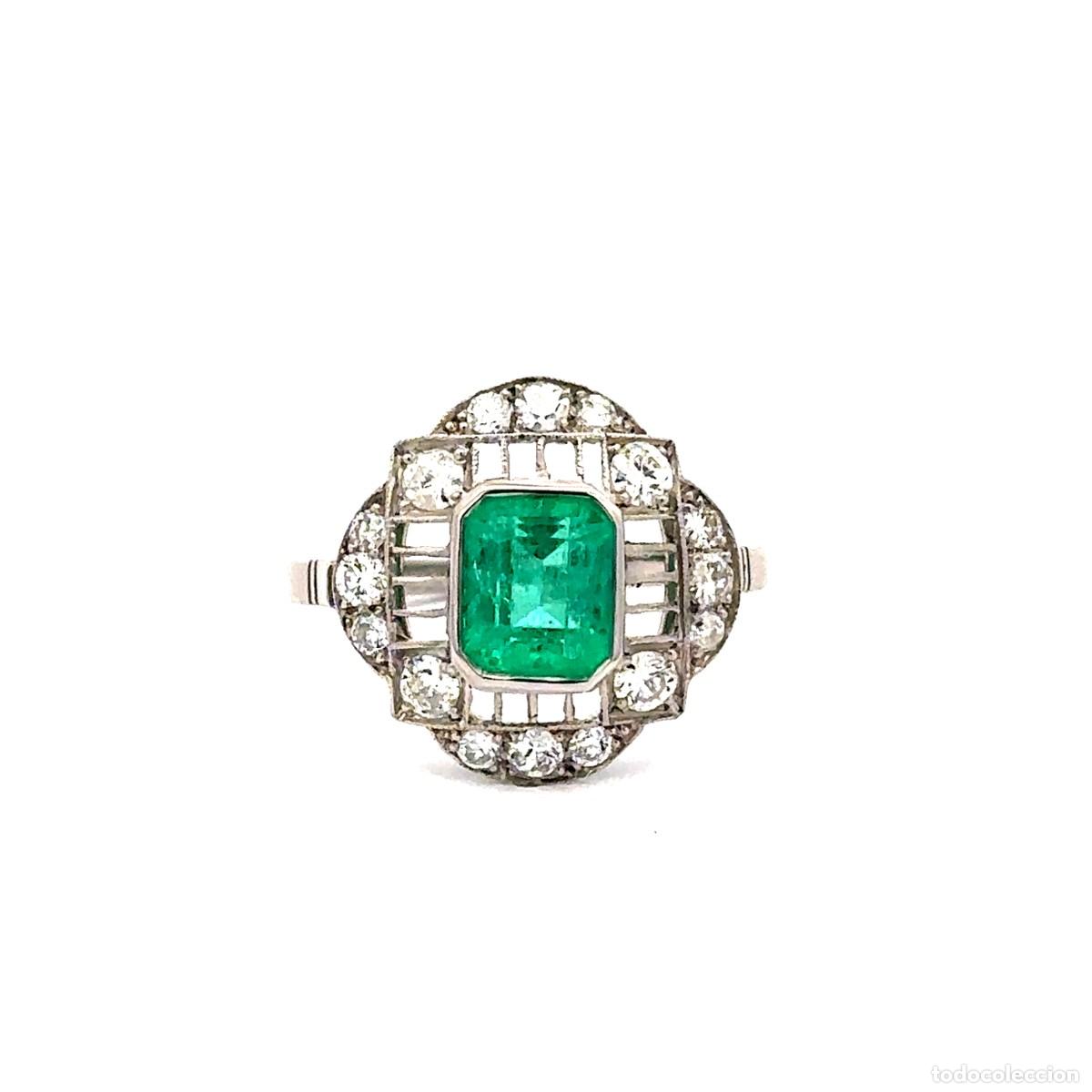 Jewelry: Anillo Vintage Art D&eacute;co con Gran Esmeralda Colombiana Certificada y Diamantes