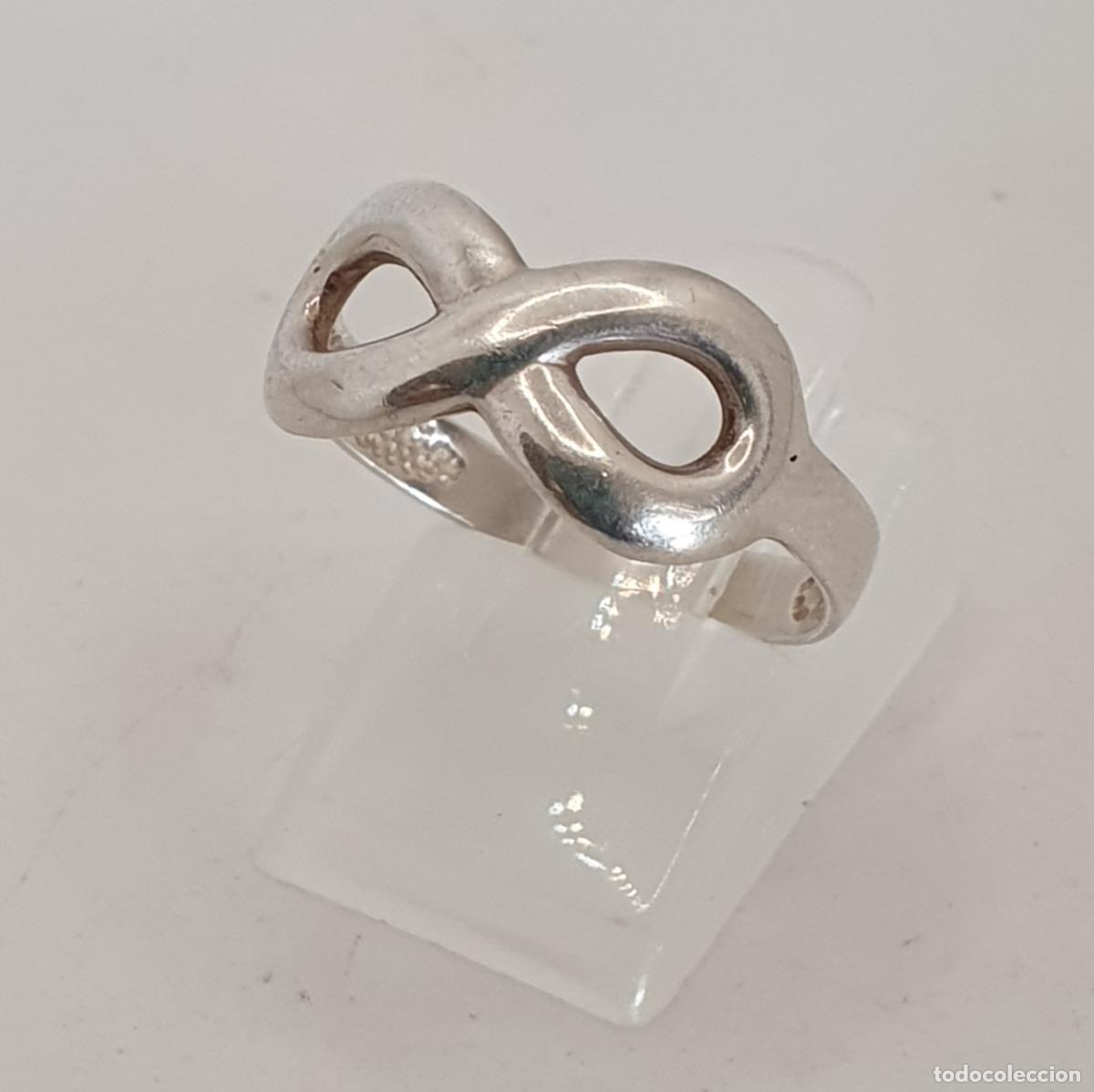 Joyeria: Elegante y cl&aacute;sica sortija vintage en plata de primera ley 925 con s&iacute;mbolo de infinito amor.