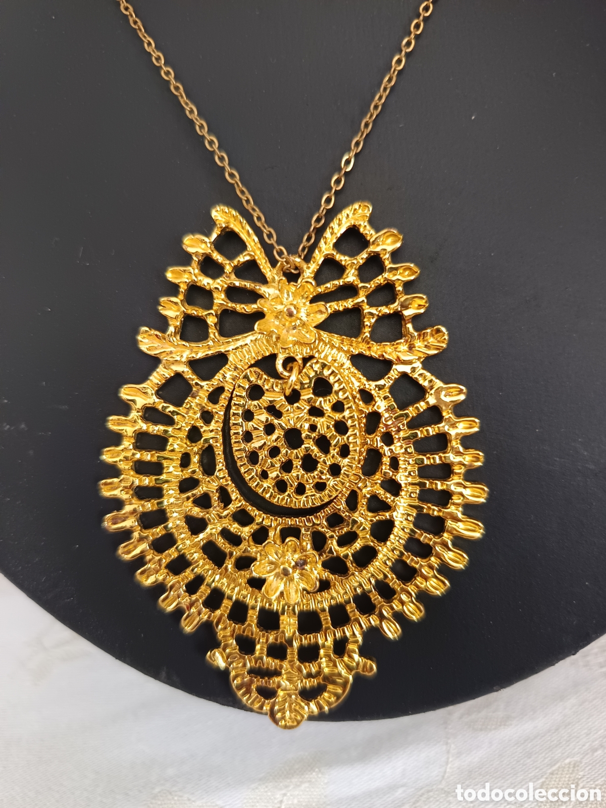 Joyeria: Colgante para vestimenta regional collar llamado de sapo