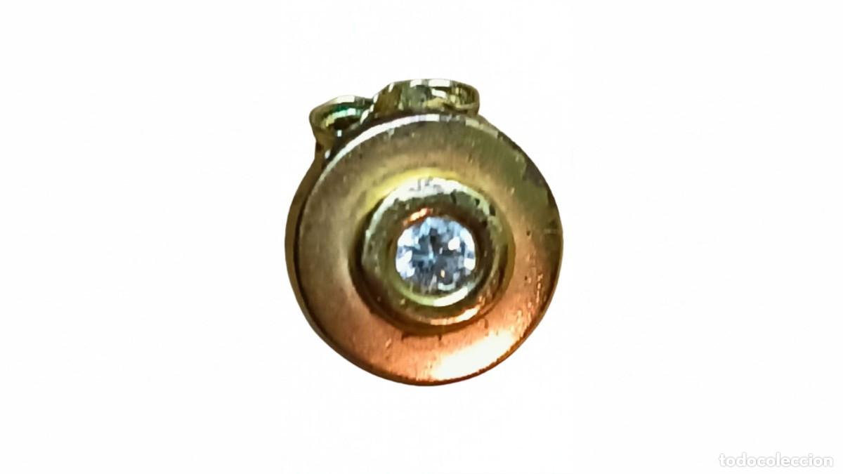 Joyeria: PENDIENTE VINTAGE - DISCO DORADO CON CRISTAL CENTRAL ENGASTADO - BA&Ntilde;ADO EN ORO - CLIP - A&Ntilde;OS 80-90