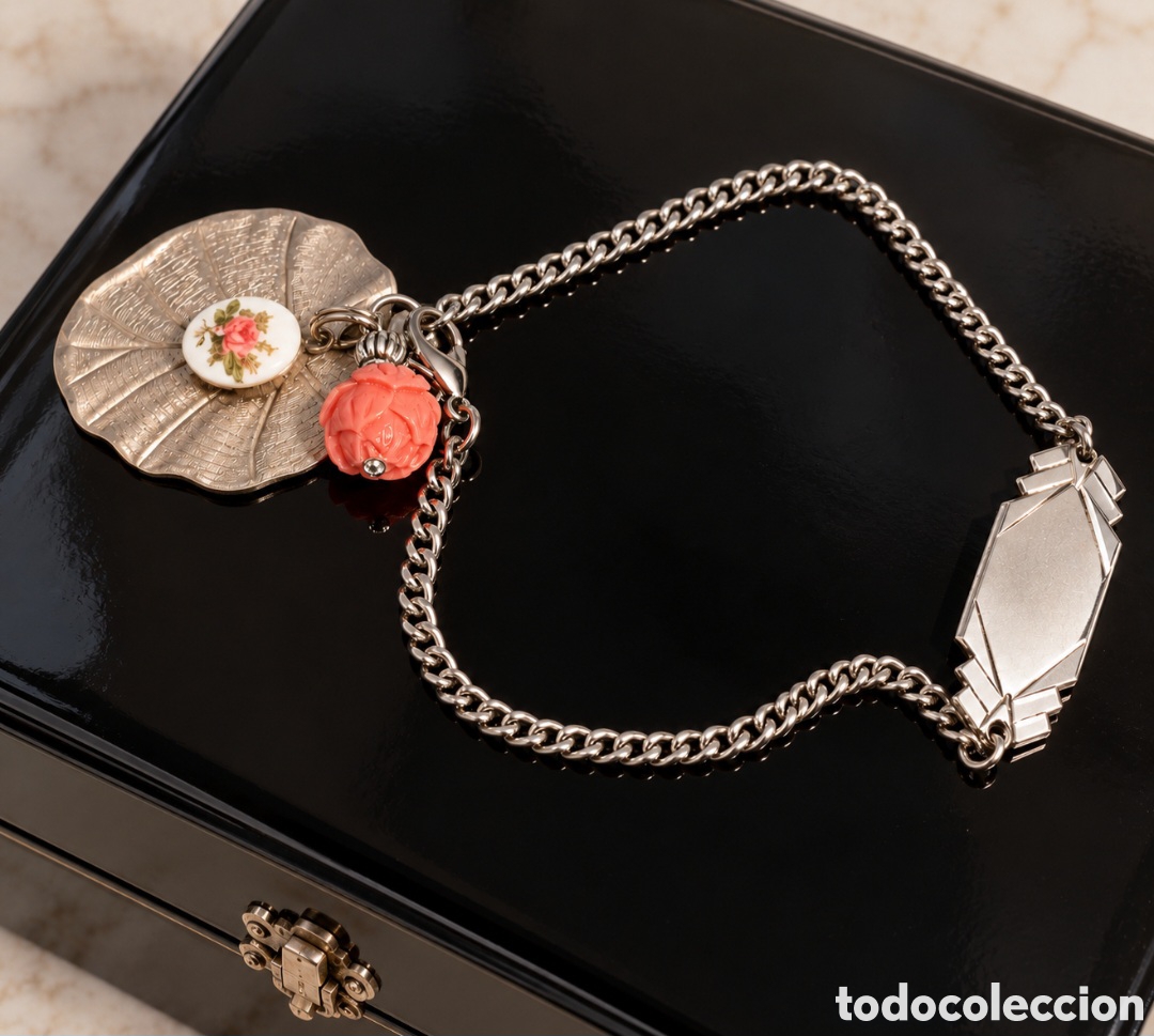 Joyeria: Pulsera antigua Tu y yo dise&ntilde;o Artd&eacute;co con charms motivos florales