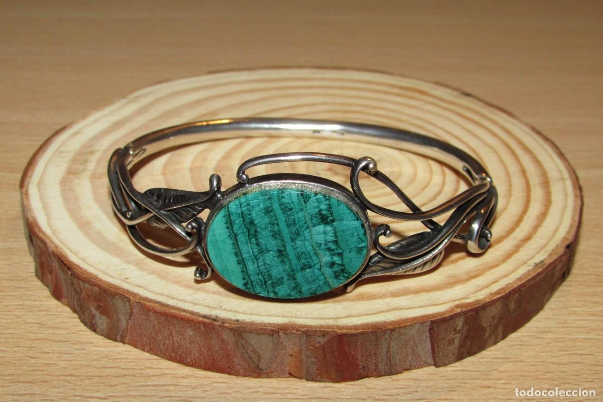 Joyeria: Pulsera brazalete estilo navajo amerindio nativo americano plata sellos y piedra verde azulada