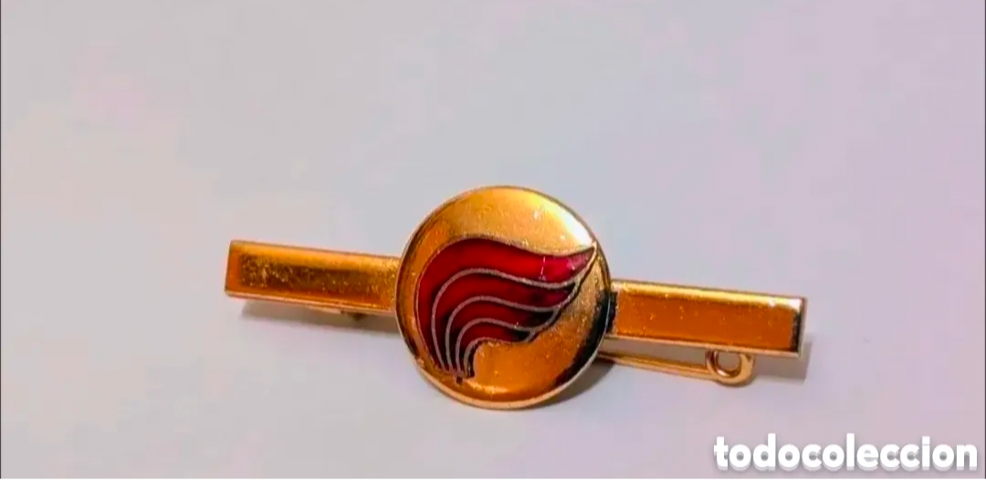 Joyeria: Elegante Pasador de corbata piloto. Alas rojas