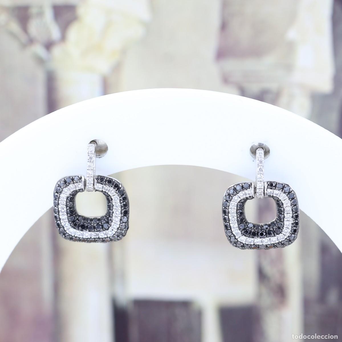 Joyeria: Pendientes geom&eacute;tricos de diamantes blancos y negros oro blanco 18K &ndash; 0,90 ct
