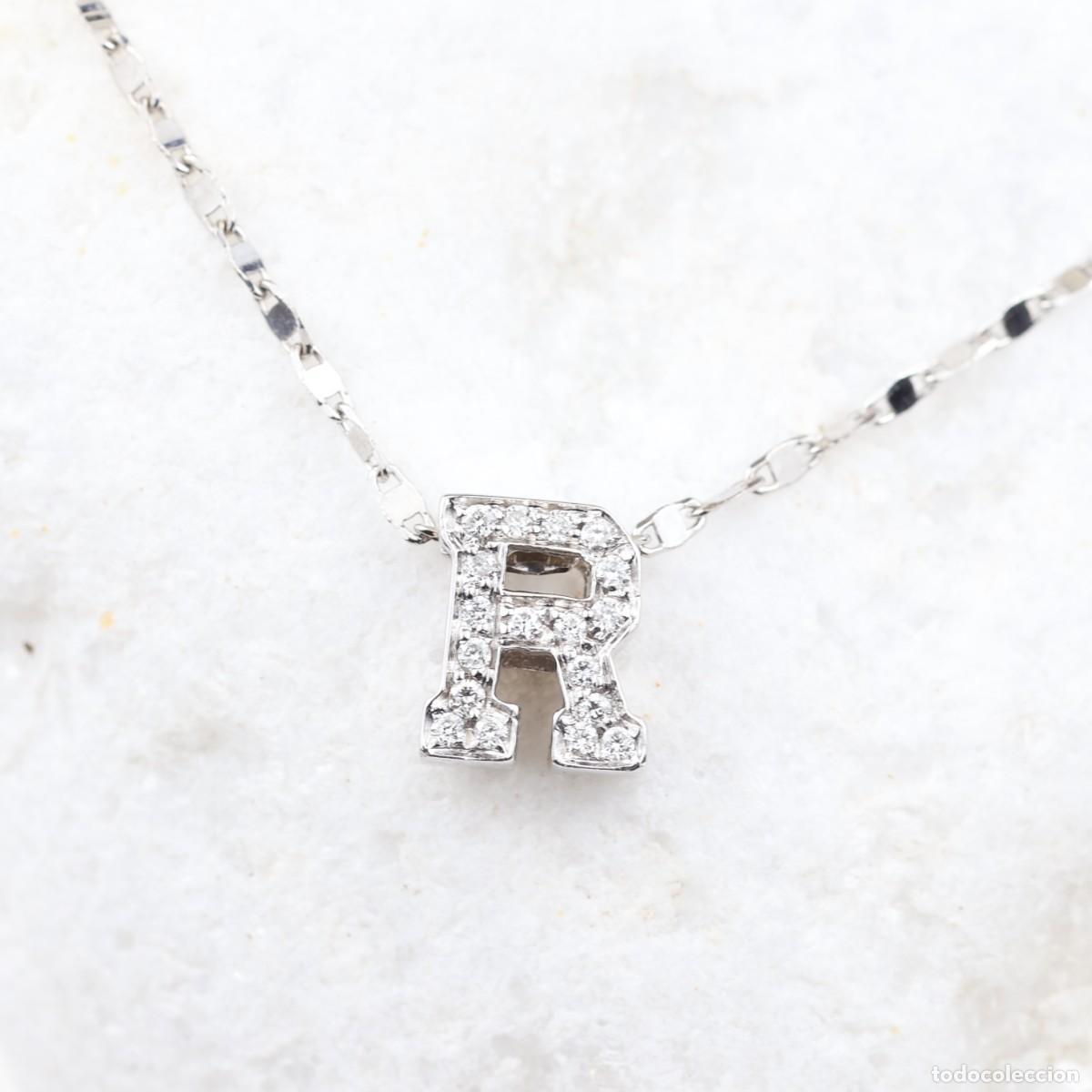Joyeria: Gargantilla con inicial R de diamantes en oro blanco de 18K &ndash; 0,18 ct