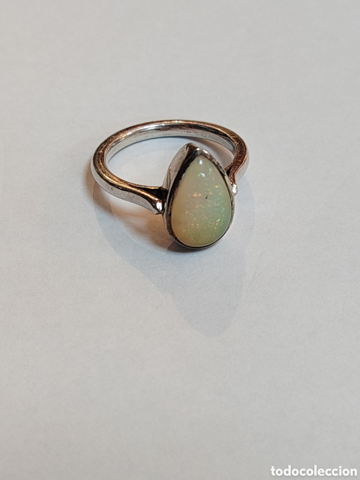 Joyeria: ANTIGUO ANILLO ELABORADO EN PLATA Y PEDRER&Iacute;A