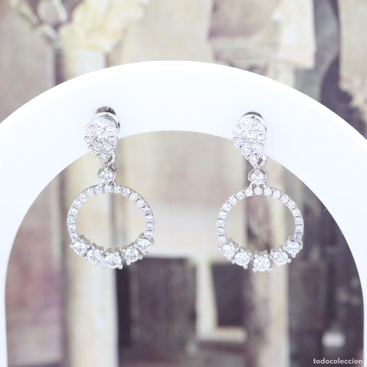 Joyeria: Pendientes colgantes de diamantes en oro blanco de 18K &ndash; 0,97 ct
