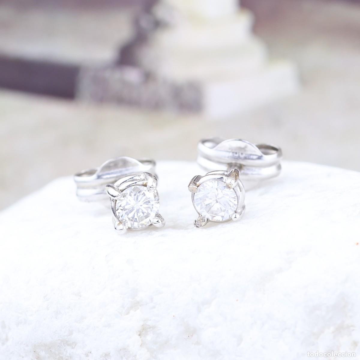 Joyeria: Pendientes solitarios de diamantes en oro blanco de 18K &ndash; 0,24 ct