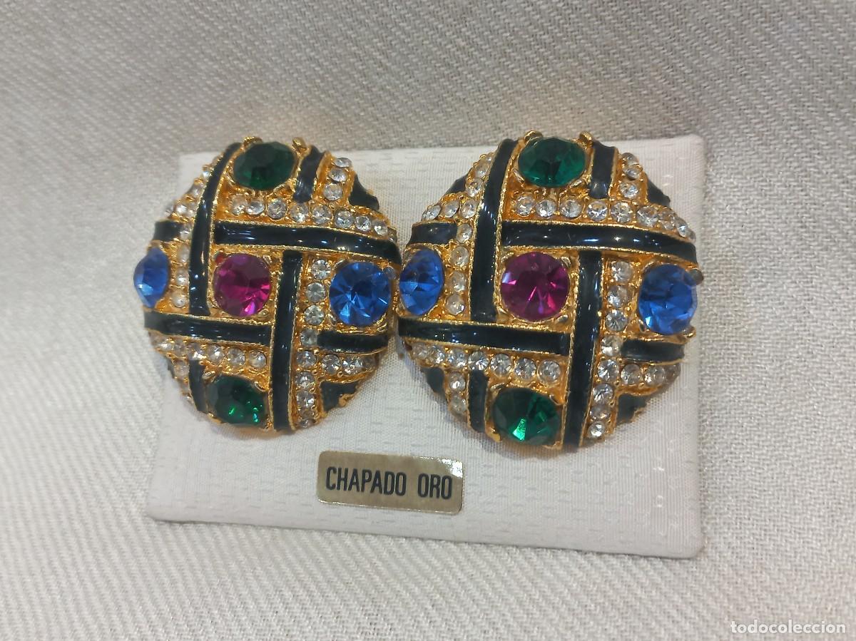 Joyeria: PENDIENTES (bot&oacute;n-chapados) &uml;CUBISTAS&uml; pedrer&iacute;a multicolor